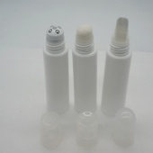 cosmetic packaging tube with 5 metal roll ball applicator